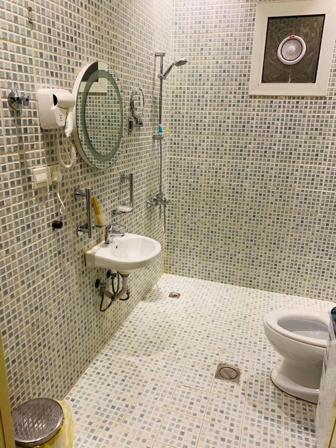 Al Bateel Furnished Apartments Riyad Extérieur photo