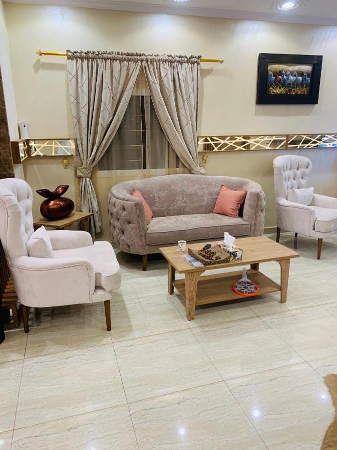 Al Bateel Furnished Apartments Riyad Extérieur photo